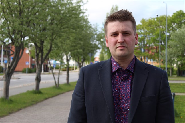 Daniel Dahlbo valdes i måndags till ny ordförande i bildningsnämnden i Närpes.