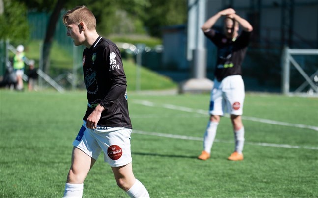 Teemu Järvenlahti har plitat på för JBK.