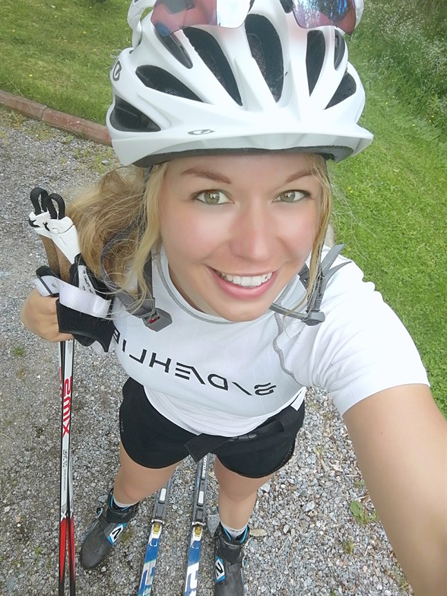 Annika Sjöström på 3,5 timmes parstakningsträning Larsmo-Karleby-Larsmo före midsommarfirandet.