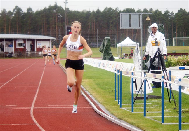 Nathalie Blomqvist i SFI-mästerskapen i Karis i fjol.