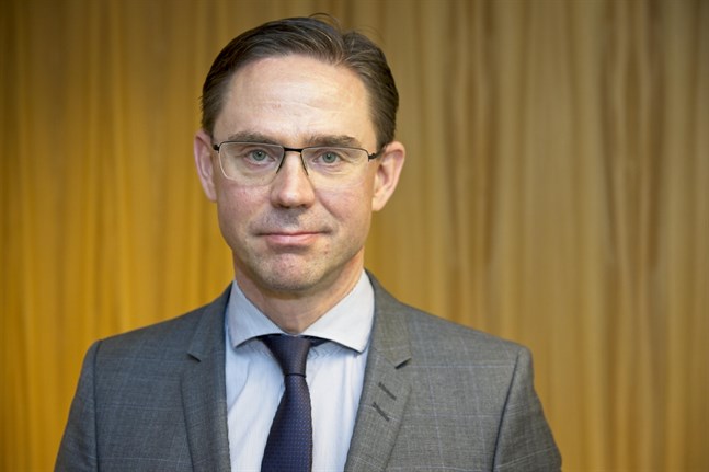 Kommissionens avgående vice ordförande Jyrki Katainen (Saml/EPP) vill att man ska sluta tala om avfall och tala om resurser i stället.