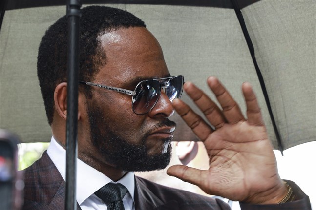 R Kelly nekas borgen och förblir frihetsberövad. Arkivbild.