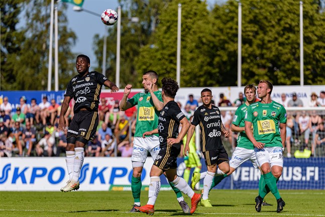 Derbyt mellan KPV och SJK sågs av närmare 3.000 personer, men den stora majoriten fick gå besviken hem.