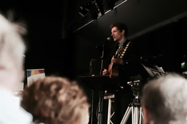 Markus "Månskensbonden" Bergfors ser fram emot att få spela inför en livepublik efter en lång paus. Arkivbild.