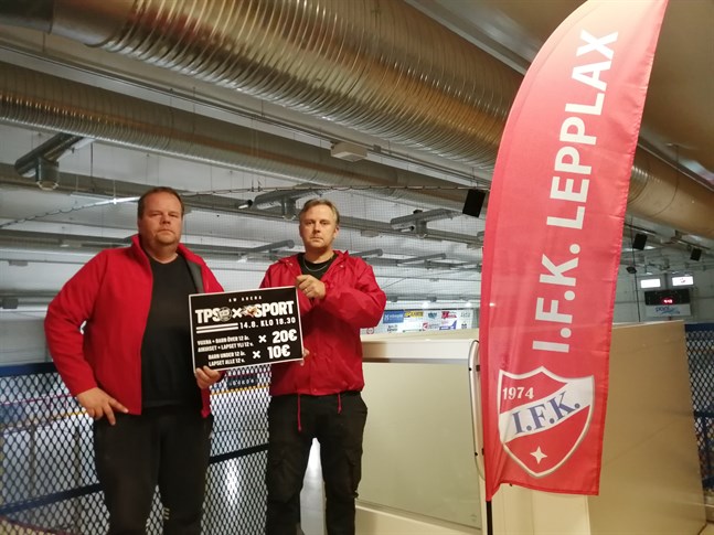 Robert Kronlund och Kaj Ahlqvist ser framemot onsdagens historiska match.