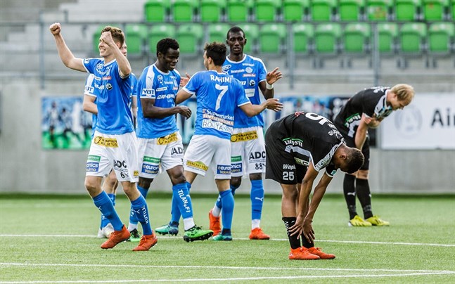 Reaktionerna efter matchen mellan VPS och RoPS på Elisastadion den 20 maj.