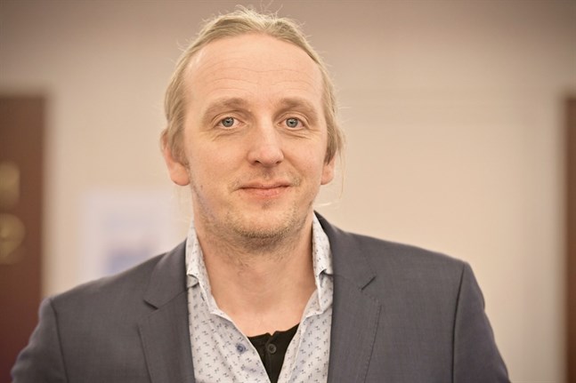 Martin Schibbye är chefredaktör på Blank spot.