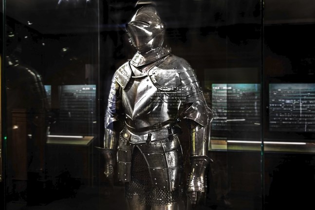 Den rustning som finns i Österbottens museums ägo.
