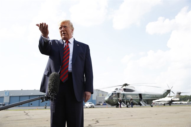 USA:s president Donald Trump under söndagen.