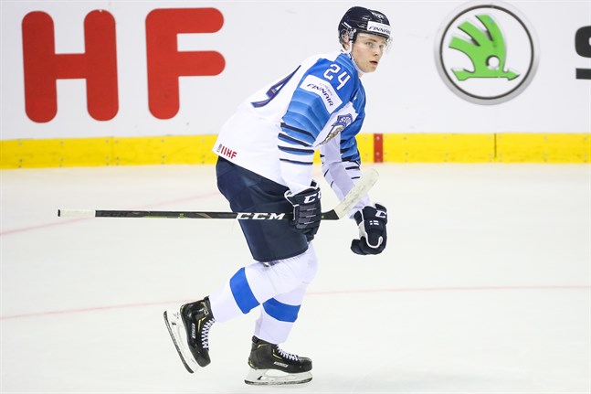 Under ishockey-VM i Slovakien visade Kaapo Kakko upp hela registret. Några veckor senare valde New York Rangers honom i NHL-draften.