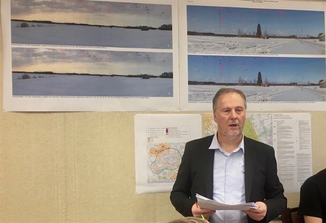 För två år sedan godkände fullmäktige delgeneralplanen för vindparken Storbötet i Pensala efter planläggningschef Tom Johanssons presentation. Efter två år har domstolen nu förkastat besvären mot fullmäktigebeslutet.