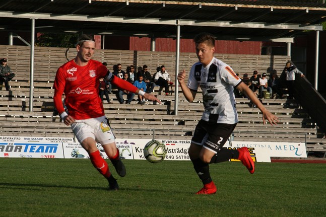 Sportings Michael Kozielek dundrade in ett mål från cirka tjugo meter hemma mot KPS.