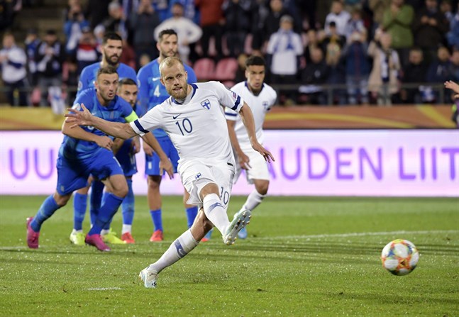 Teemu Pukkis kyliga straff innebar ännu en kvaltriumf för Finland.