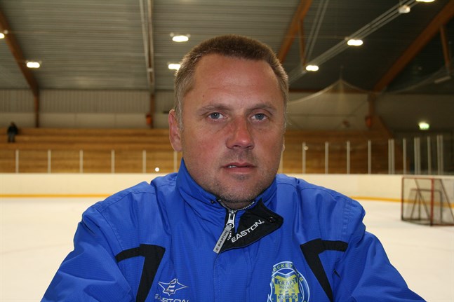 Tränaren Anders Snickars var rätt nöjd efter Krafts första träningsmatch för säsongen.