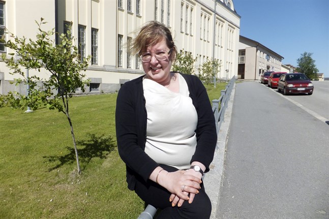 Päivi Rosnell, rektor för Jakobstads finskspråkiga arbetarinstitut.