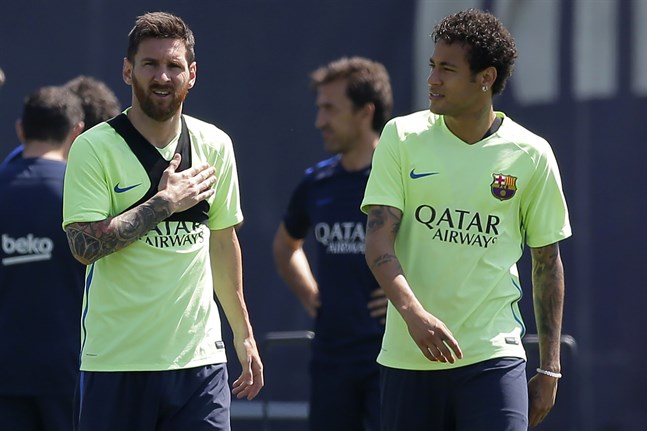 Lionel Messi och Neymar under tiden då båda spelade för Barcelona.