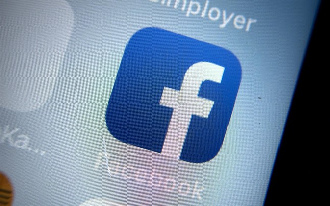 Frankrike kommer att blockera Facebooks kryptovaluta libra i Europa, meddelar landets finansminister.