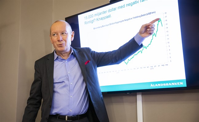 Lars Söderfjell har mer än 30 års erfarenhet av placeringsverksamhet. Att det går upp och ner är han van vid.