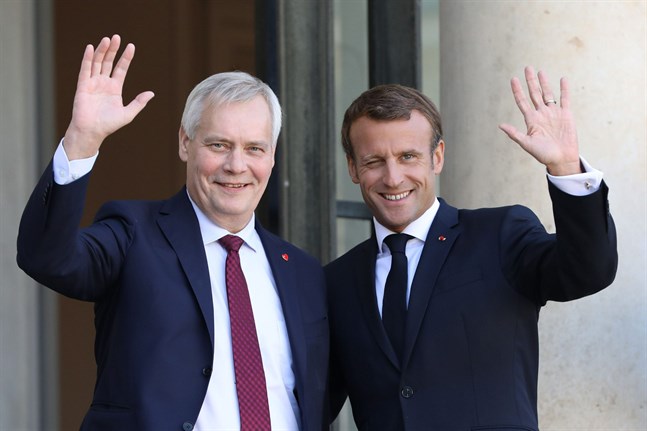 Statsminister Antti Rinne och Frankrikes president Emmanuel Macron diskuterade också en utvidgning av unionen, gemensamma lösningar för att svara på migrationen, försvarssamarbete inom unionen och Ryssland.
