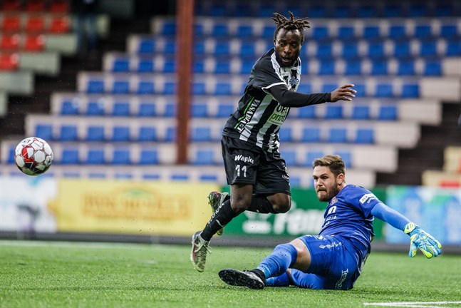 Alain Richard Ebwelle förstärker IFK Mariehamn den här säsongen.