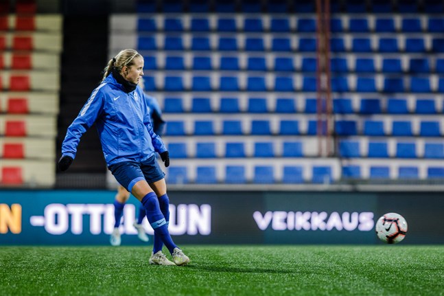 Ria Öling gjorde landslagsdebut i september 2015. Nu, fyra år senare, har hon 37 landslagsmatcher bakom sig.