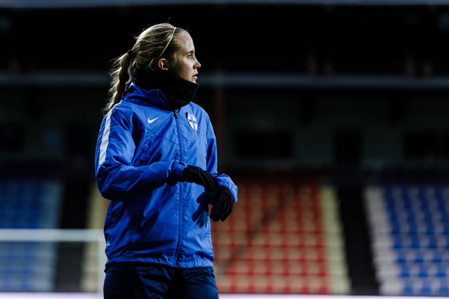 Vasabördiga Ria Öling ser fram emot att möta Skottland i EM-kvalet.