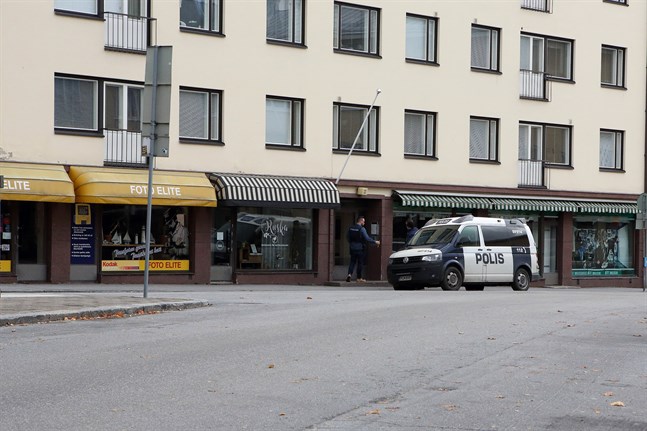 Enligt flera källor till ÖT är det i det så kallade Cityhuset som brottet har begåtts.