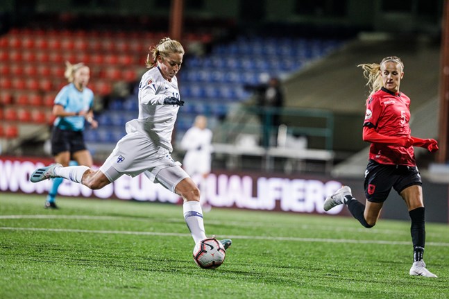 Linda Sällström gjorde fyra mål när Finland krossade Albanien i Vasa i oktober.