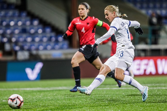 Linda Sällström gjorde totalt sex av Finlands elva mål i de två matcherna mot Albanien i september och oktober.