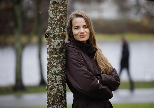 Matilda Sorkkila, postdoktoral forskare vid Jyväskylä universitet säger att det är viktigt att söka professionell hjälp vid behov. – Man ska inte bara förlita sig på andra föräldrars råd i diskussionsgrupper på nätet.