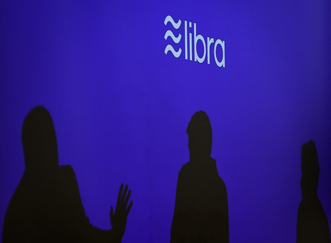 "Libran kommer att backas upp av dollar och jag tror att det kommer att utöka USA:s ekonomiska ledarskap likaväl som våra demokratiska värderingar", skriver Mark Zuckerberg.