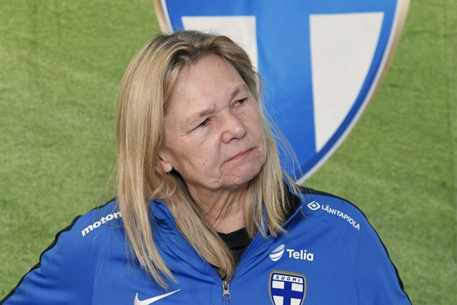 Anna Signeul förväntar sig att Cypern försvarar tätare än Albanien.