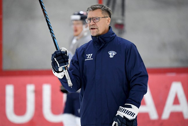 Jukka Jalonen har bestämt vem som spelar mot Ryssland i kväll.