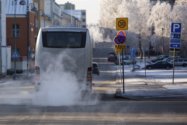 Busstrafiken mellan Sydösterbotten och Vasa kan påverkas av nya spelregler för subventionerade regionbiljetter.