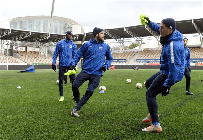 Teemu Pukki (i mitten), Glen Kamara (till vänster) och Robin Lod torde vara givna i startelvan.