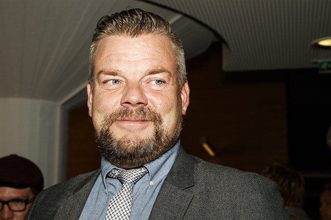 Jari Sillanpää hotas av fängelse på grund av misstankar om sexuellt utnyttjande av barn.
