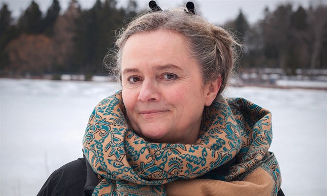 Annika Luther är biolog till utbildningen.
