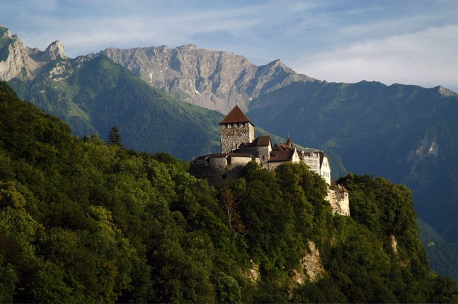 Om Finland besegrar Liechtenstein i fotboll på fredag innebär det att Finland tar sig till EM 2020.
