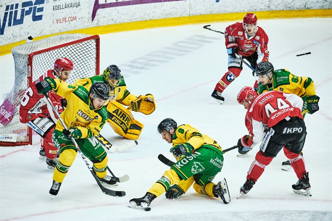 Sport och Ilves möttes på onsdag och lördag. Ilves vann båda drabbningarna.