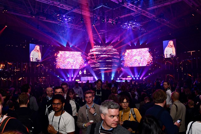 Slush 2019 drog i gång på torsdagen i Helsingfors. Uppstartsmässan samlar företag från hela världen.