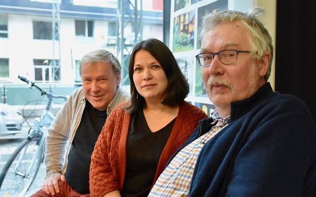 Dag Andersson, Mikaela Westerholm och Klas Fransberg på Finlandssvenskt filmcentrum tryggar utbudet på svenska filmer i Finland.