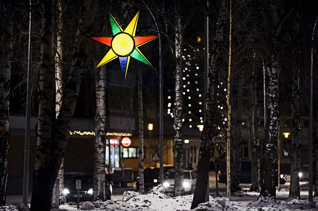 Nykarlebystjärnan ska lysa för nöjda invånare. Staden får inte bli känd för att den tar ut oskäliga summor i arrende för fritidstomter.