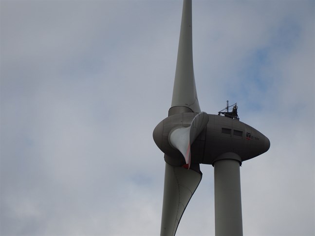Det finska energibolaget EPV köper 21 vindkraftverk från det danska bolaget Vestas. Varje vindmölla har en kapacitet på 5,6 megawatt.