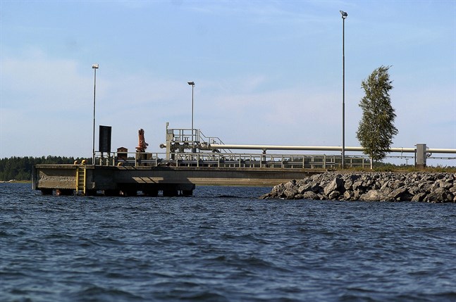 Nykarleby behåller kontrollen över hamnverksamheten i Kanäs.
