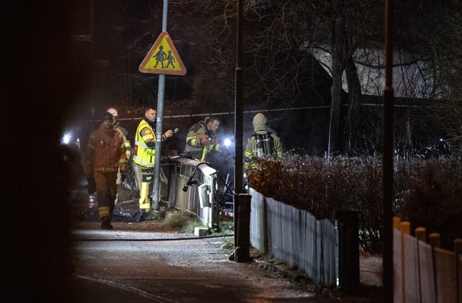 Räddningstjänsten på plats vid haveriplatsen i Ronneby under lördagen. Arkivbild.