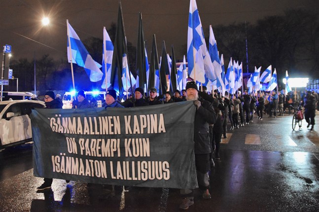 Bland annat Solders of Odin marscherade i Helsingfors på självständighetsdagen.