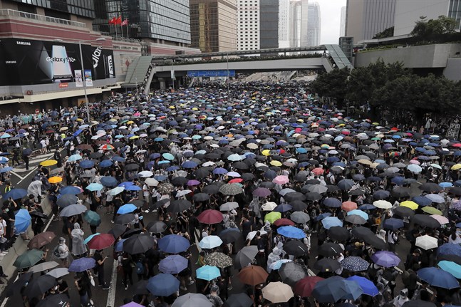 Förhoppningen är att Hongkongs proteströrelse under söndagen kan upprepa bedriften från i juni då över en miljon människor tros ha deltagit i en enskild demonstration. Arkivbild.