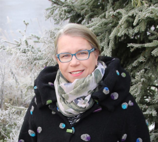 Anna-Maija Renko från Samlingspartiet ångrar den häftiga rubriken i en insändare om könsbalansen i politiken.