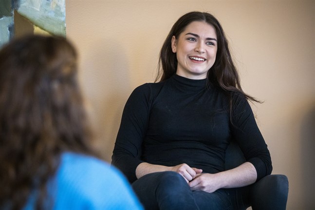 Ksenia Timoshenko planerar starta en podcast och diskutera kring teater och det svenska språket med rikssvenska kulturprofiler.