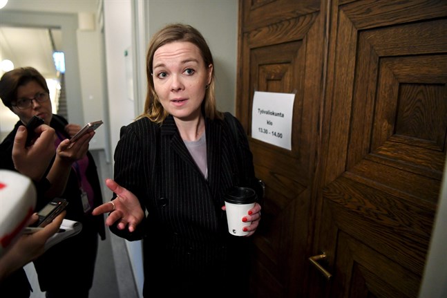 Centerns ordförande Katri Kulmuni säger att målet var att väcka diskussion om en svår fråga, men att det misslyckades.